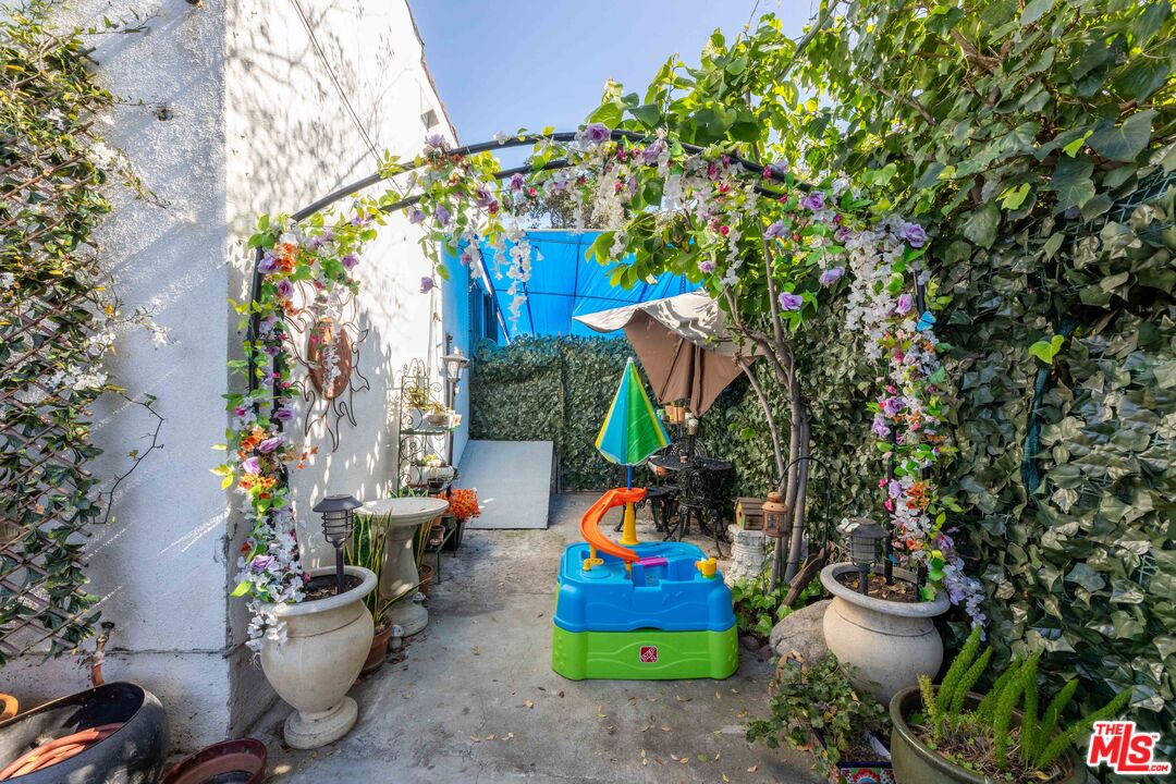 1191 Sunset Avenue Pasadena, CA 91103 - Photo 23 of 24