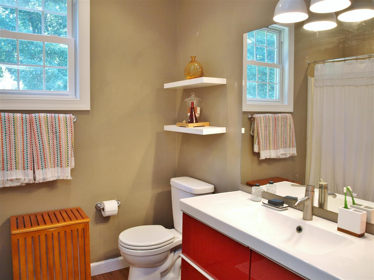 4409 Irene Way Raleigh, NC 27603 - Photo 17 of 24 Hall Bath