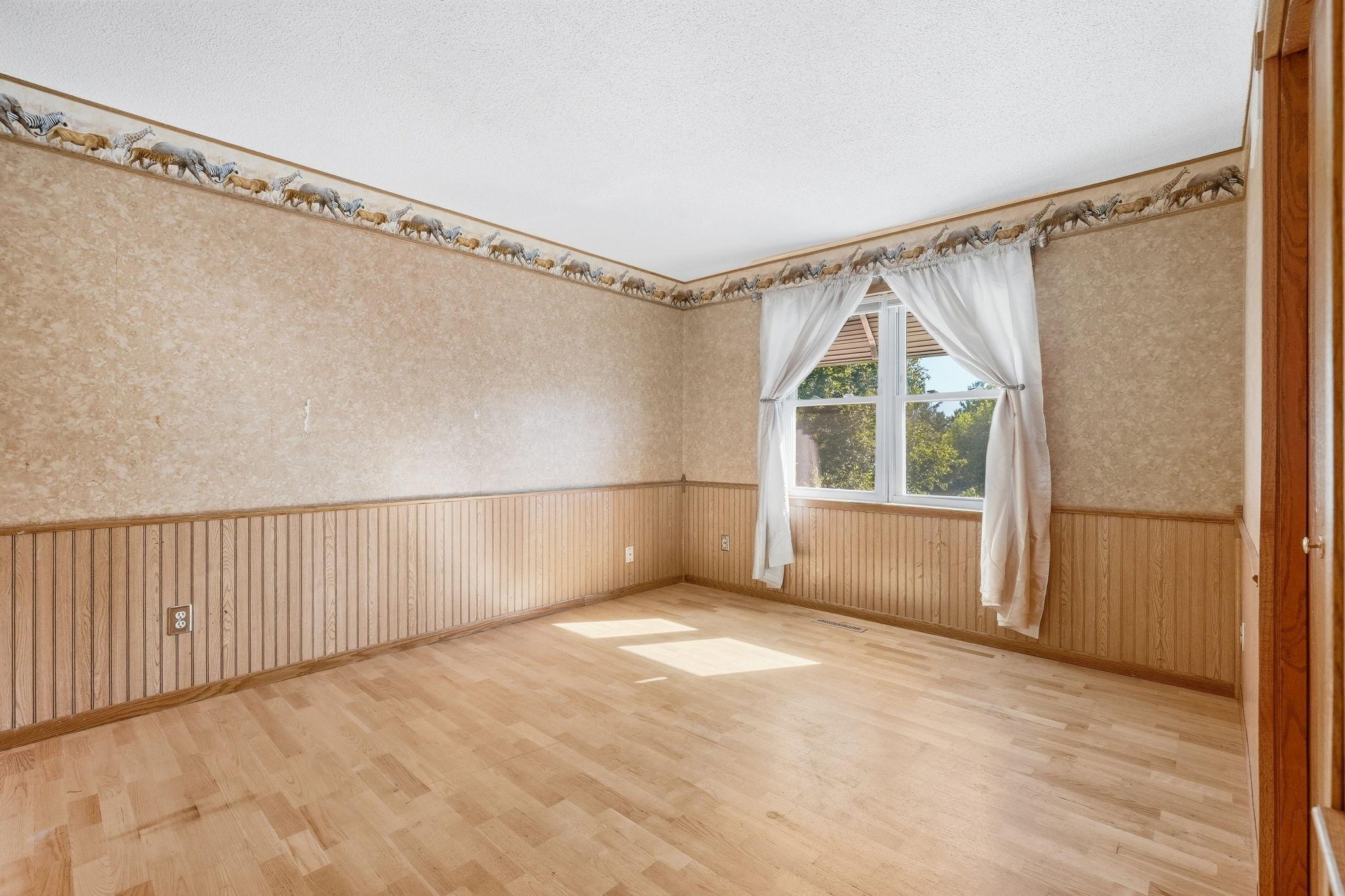 14130 Dearborn Path Rosemount, MN 55068 - Photo 17 of 31 Gallery Image 17