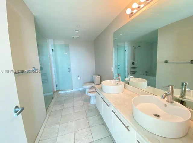 $3,700 | 888 Biscayne Boulevard, Unit 1603, Miami, FL 33132