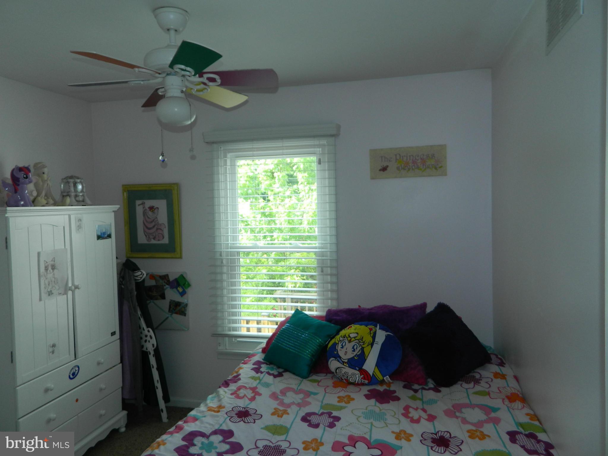 213 Lake Road Pasadena, MD 21122 - Photo 11 of 27 Bedroom