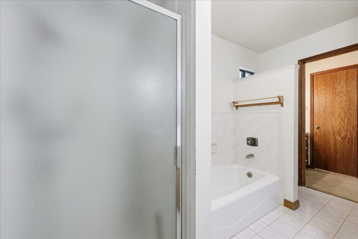 5240 Avie Lane Beaumont, TX 77708 - Photo 16 of 49