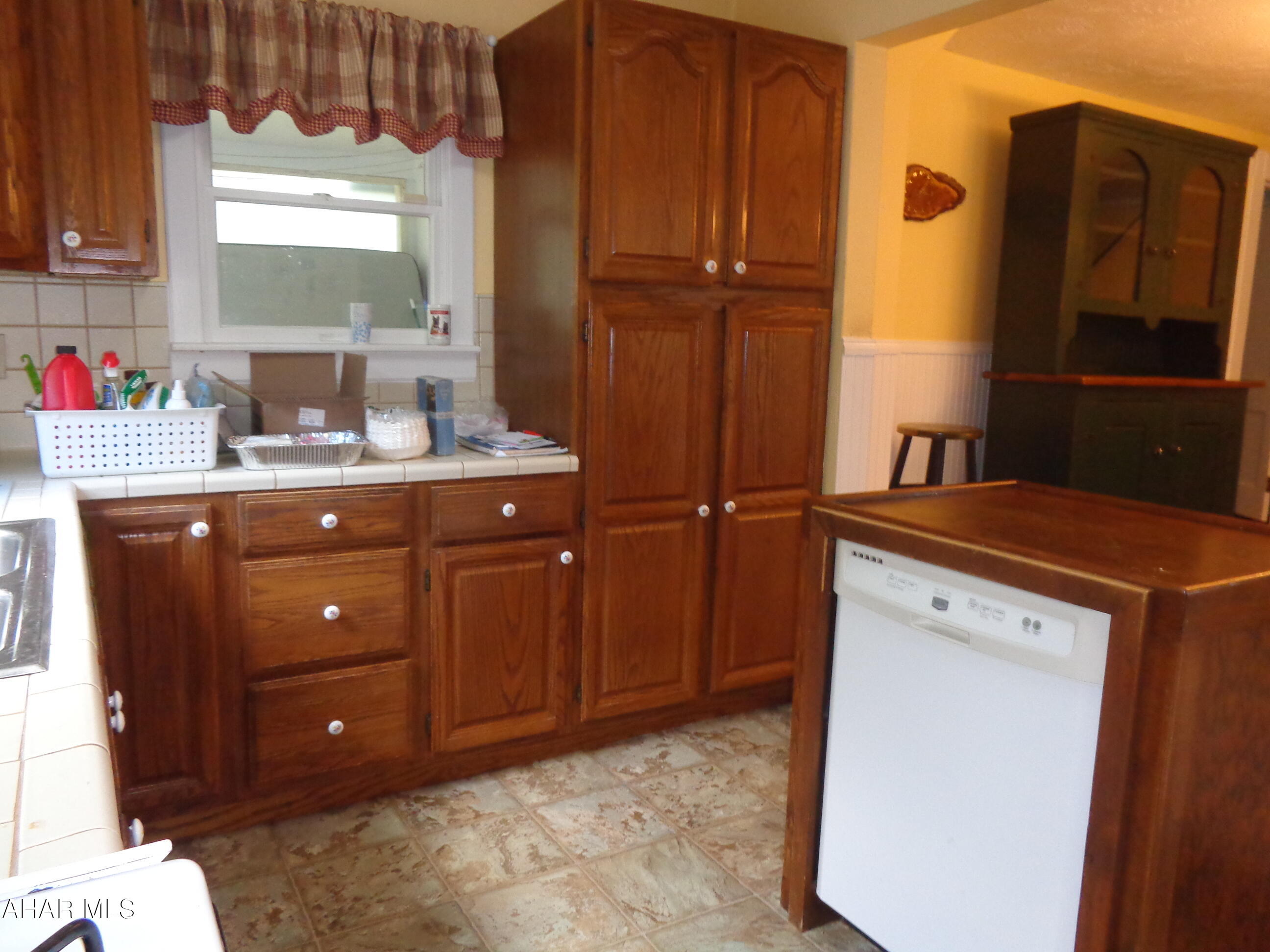 1305 Dry Run Road Duncansville, PA 16635 - Photo 3 of 50