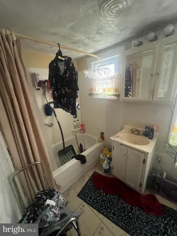 $320,000 | 21 Grant Street, Phoenixville, PA 19460