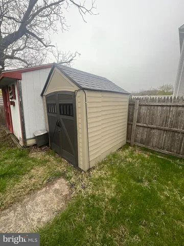 $320,000 | 21 Grant Street, Phoenixville, PA 19460