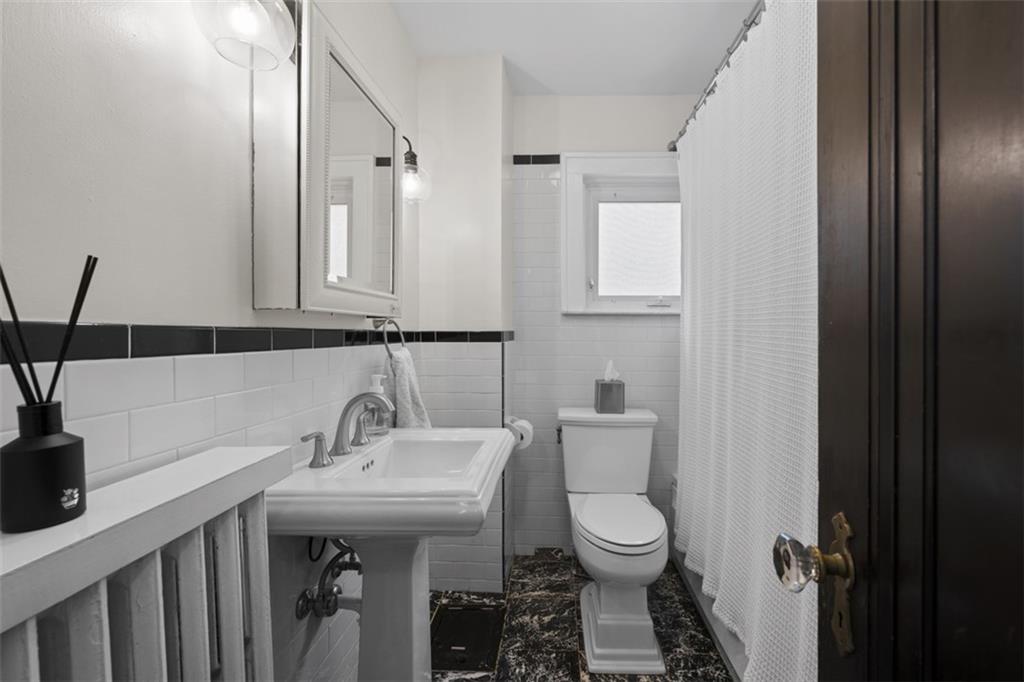 210 Ridge Avenue Ben Avon, PA 15202 - Photo 24 of 43