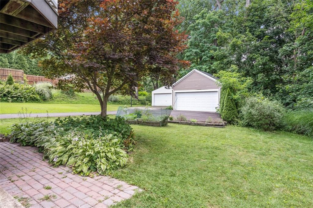 210 Ridge Avenue Ben Avon, PA 15202 - Photo 37 of 43