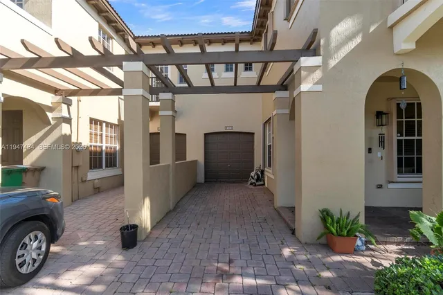 $3,450 | 8612 Buckskin Manor, Unit 58, Davie, FL 33328