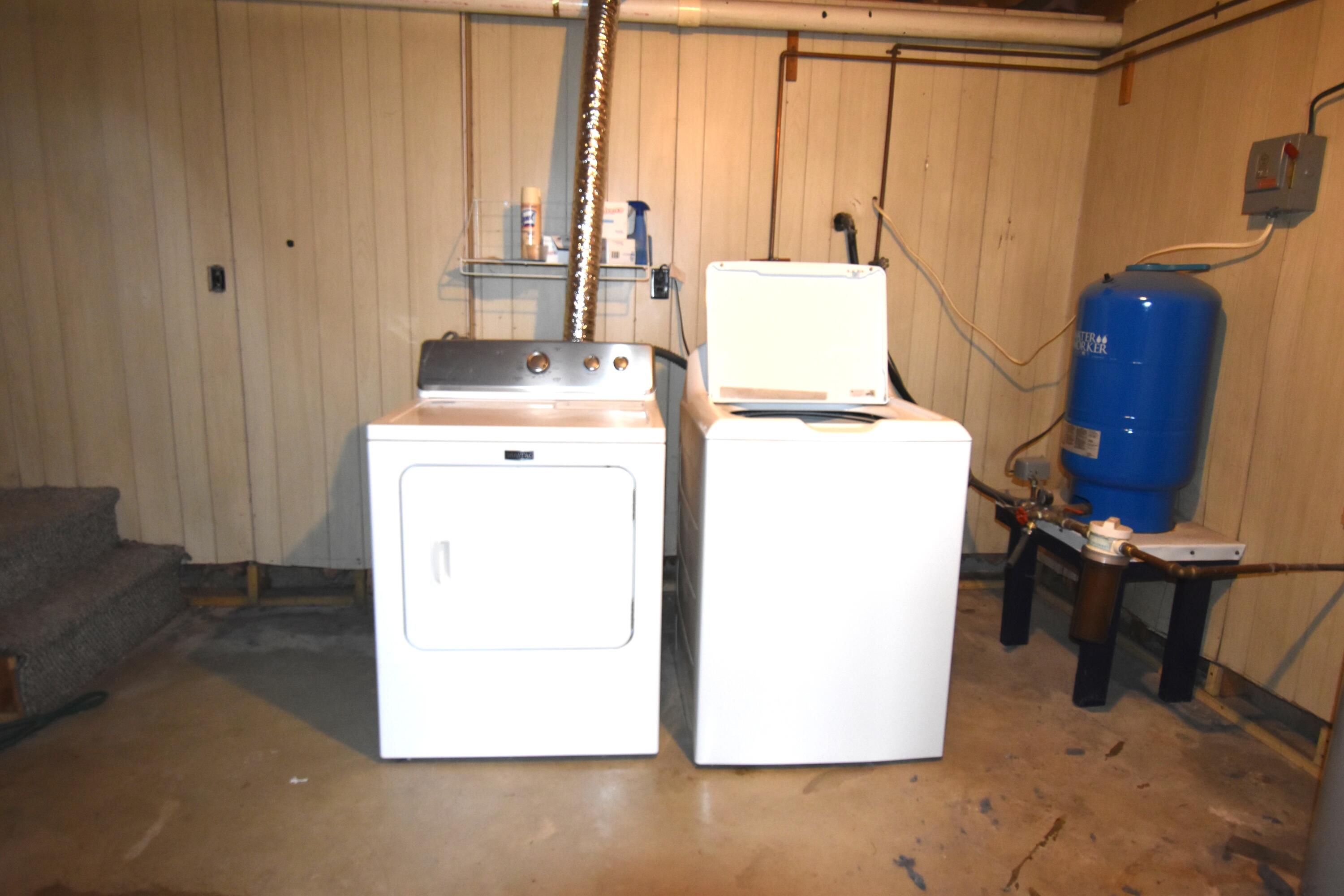 318 Bigelow Road St. Albans, ME 04971 - Photo 23 of 30 Laundry