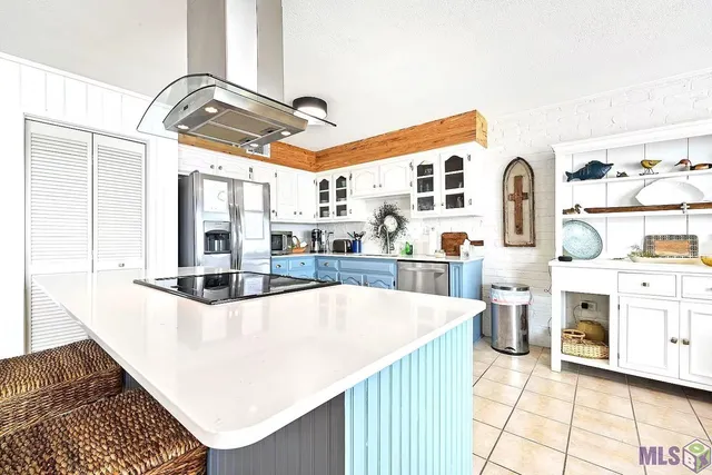 $479,000 | 2215 False River Drive, Unit 8, New Roads, LA 70760