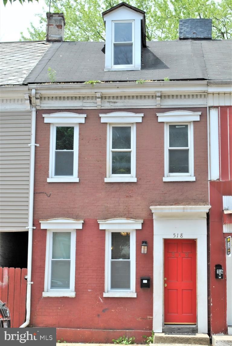 518 South Queen Street York, PA 17403 - Photo 1 of 19