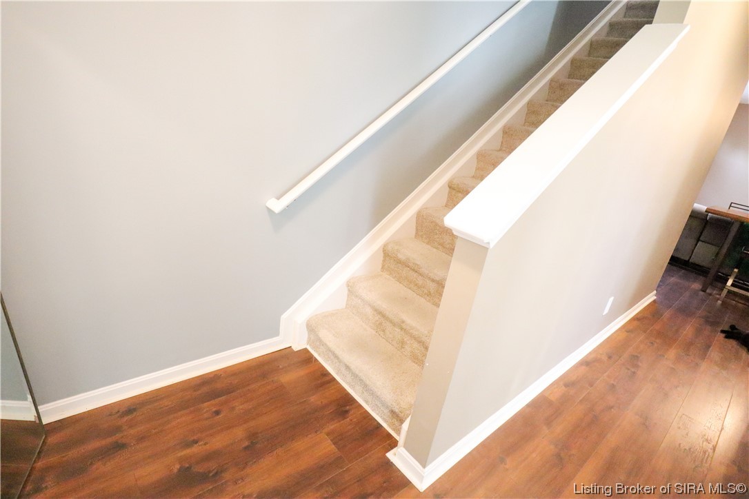 3939 Shepherds Run Jeffersonville, IN 47130 - Photo 17 of 32