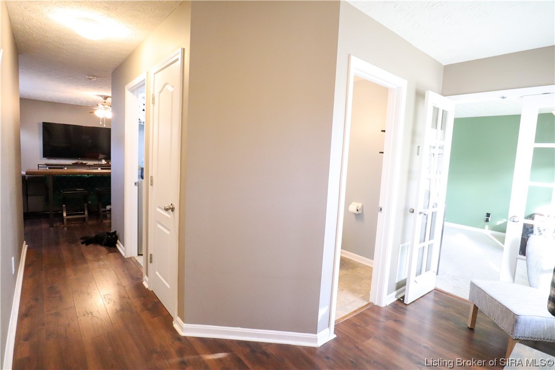 3939 Shepherds Run Jeffersonville, IN 47130 - Photo 26 of 32
