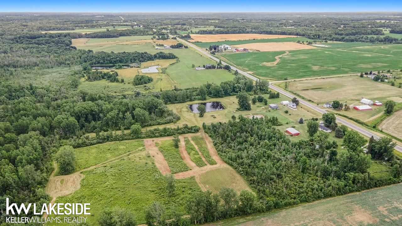 2953 Sanilac Road Caro, MI 48723 - Photo 18 of 22 50082497-17.JPG