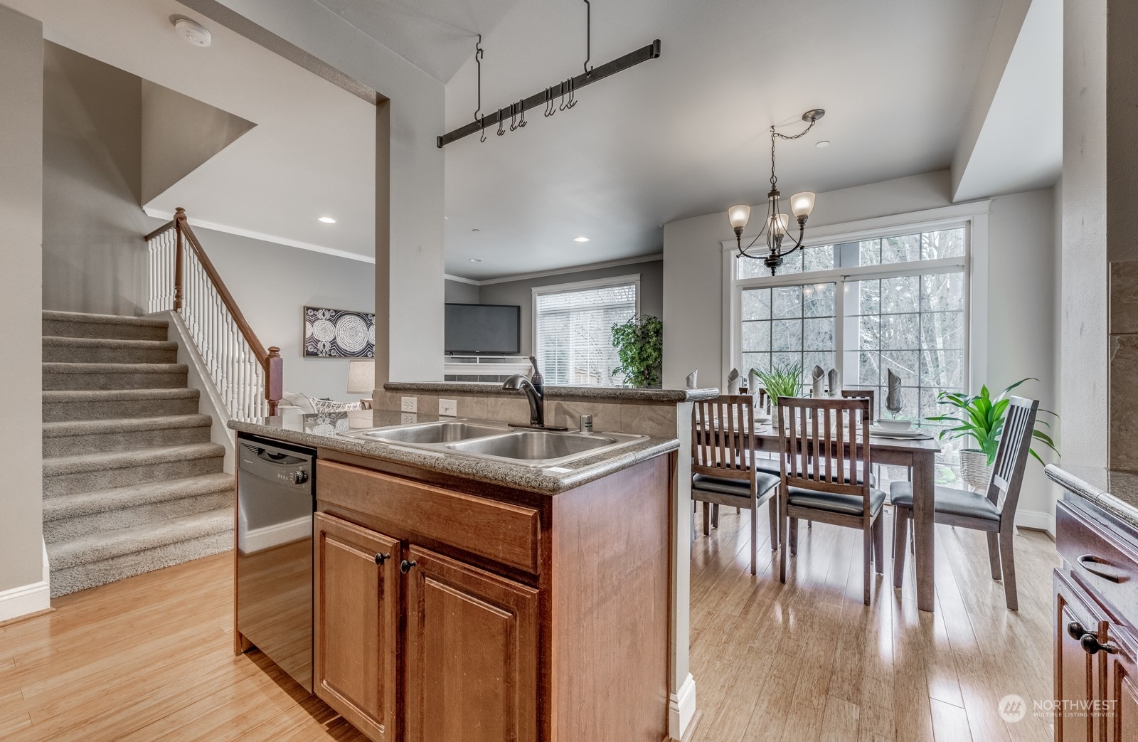 22529 9th Drive Southeast Bothell, WA 98021 - Photo 6 of 40 Gallery Image 6