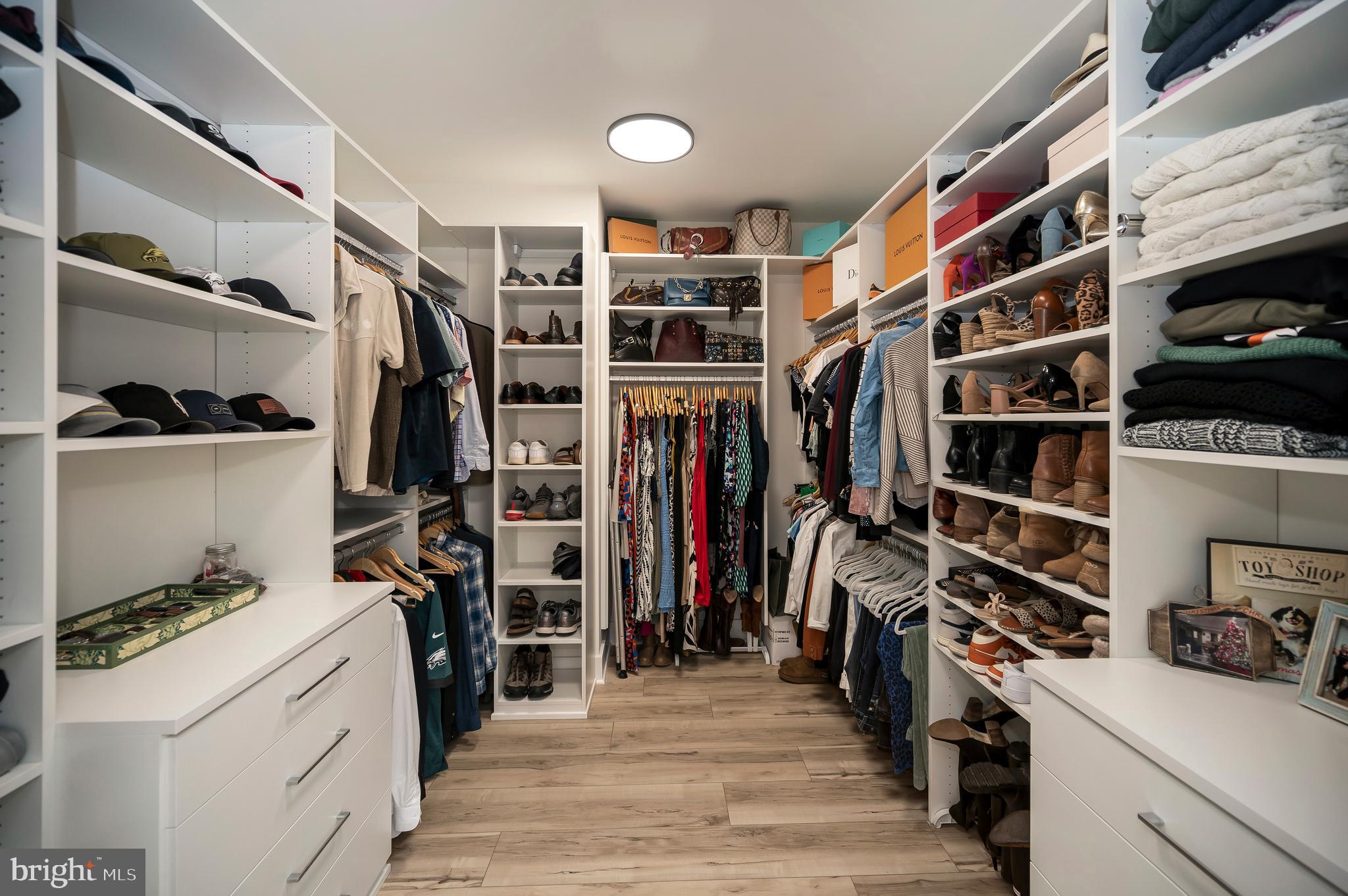 13121 Bristow Road Nokesville, VA 20181 - Photo 23 of 35 Ample space in walk in closet- upgrade by owner