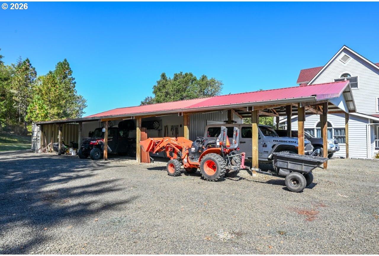 255 Dawson Road Roseburg, OR 97470 - Photo 27 of 48 Gallery Image 27