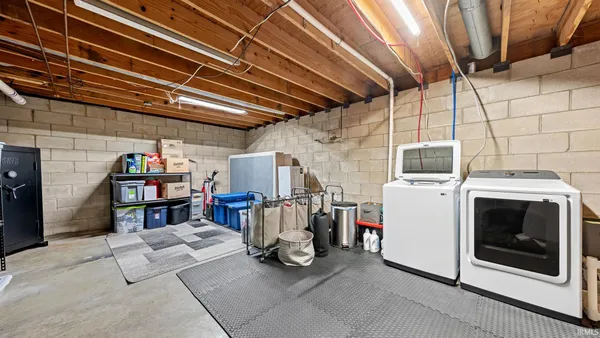 $379,700 | 731 Rocky Creek East, Bedford, IN 47421