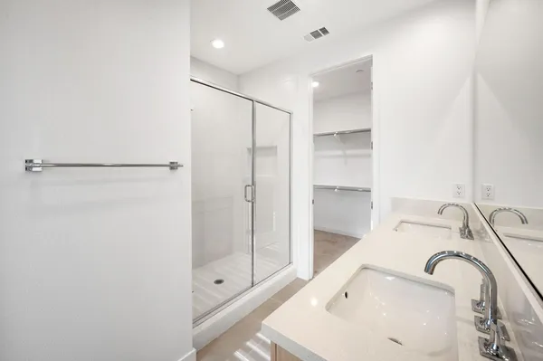 $3,250 | 75165 Aldrich Drive, Palm Desert, CA 92211