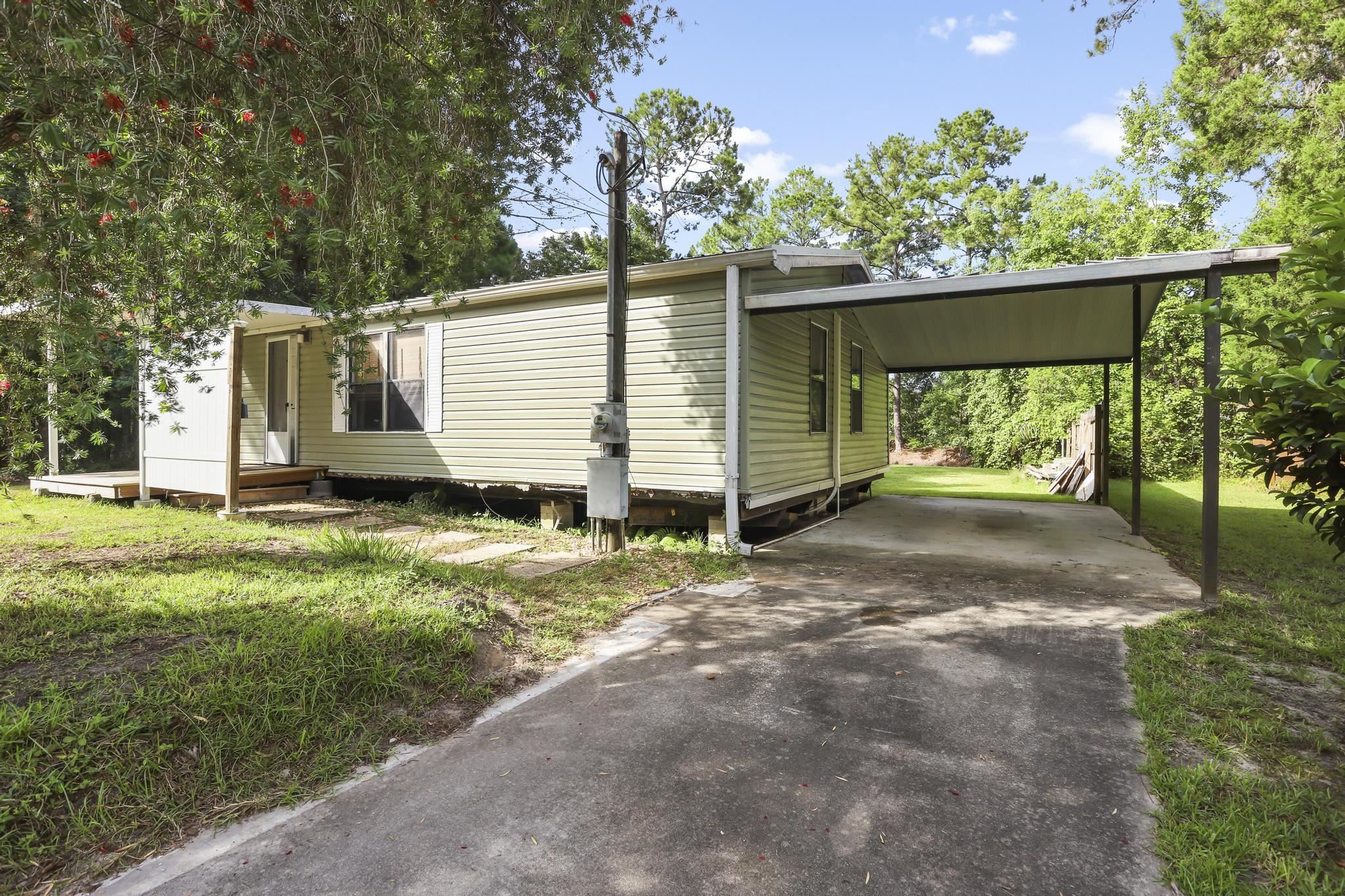 707 Carlin Road Satsuma, FL 32189 - Photo 2 of 28 Gallery Image 2