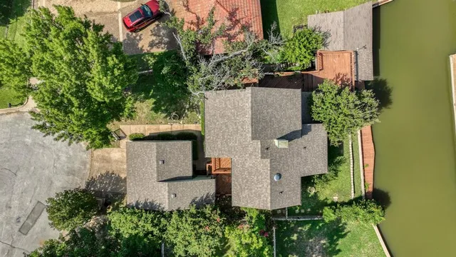 $409,900 | 696 Harbor Drive North, Azle, TX 76020