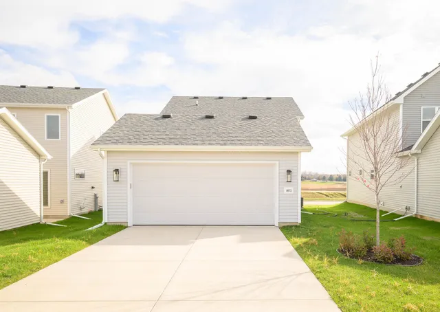 $484,900 | 1672 Star Lgt Drive, Verona, WI 53593