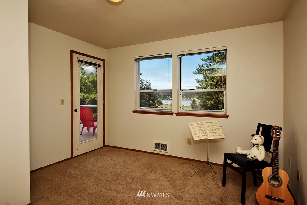 1627 Stewart Road Freeland, WA 98249 - Photo 12 of 24 Gallery Image 12