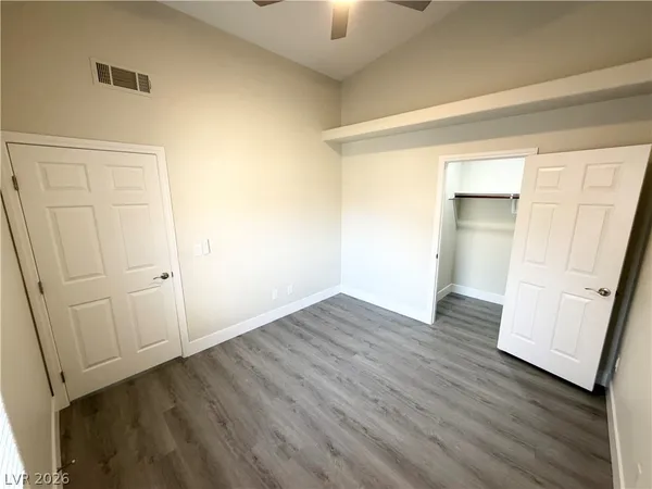 $1,690 | 520 Arrowhead Trail, Unit 924, Henderson, NV 89015