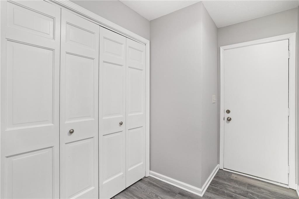 12331 Charing Cross Road Carmel, IN 46033 - Photo 15 of 26 Gallery Image 15