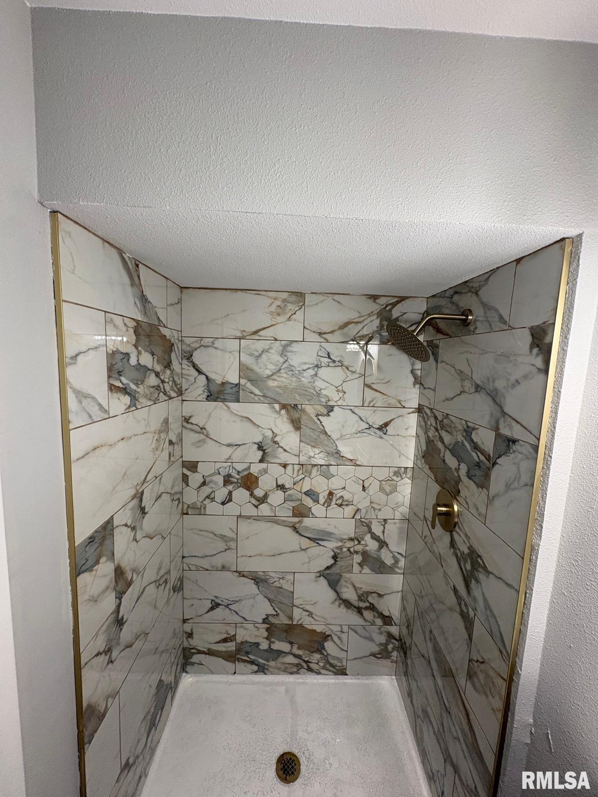 29 Andover Drive Springfield, IL 62704 - Photo 17 of 44