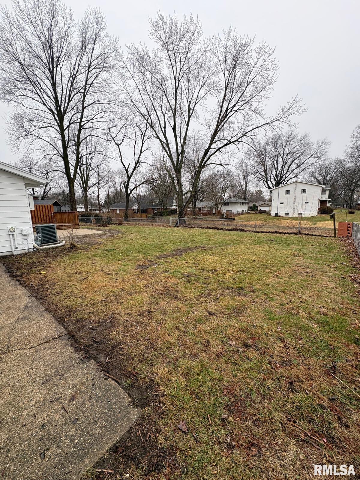 29 Andover Drive Springfield, IL 62704 - Photo 38 of 44