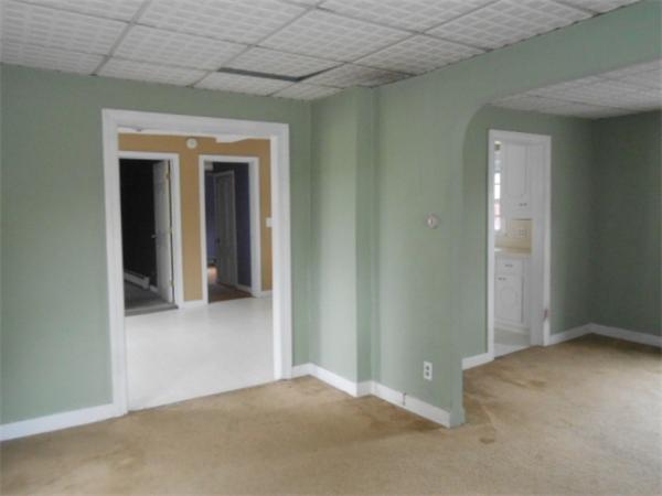 16 Asselin Street Warren, RI 02885 - Photo 8 of 21 Gallery Image 8