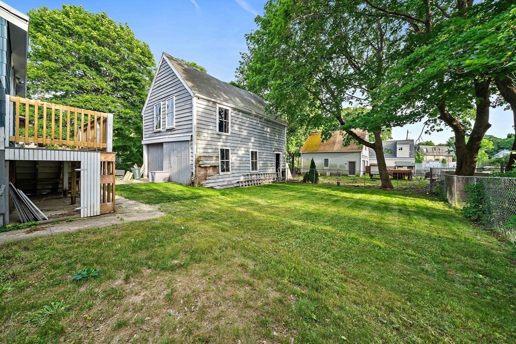 9 Cherry Street Abington, MA 02351 - Photo 25 of 39