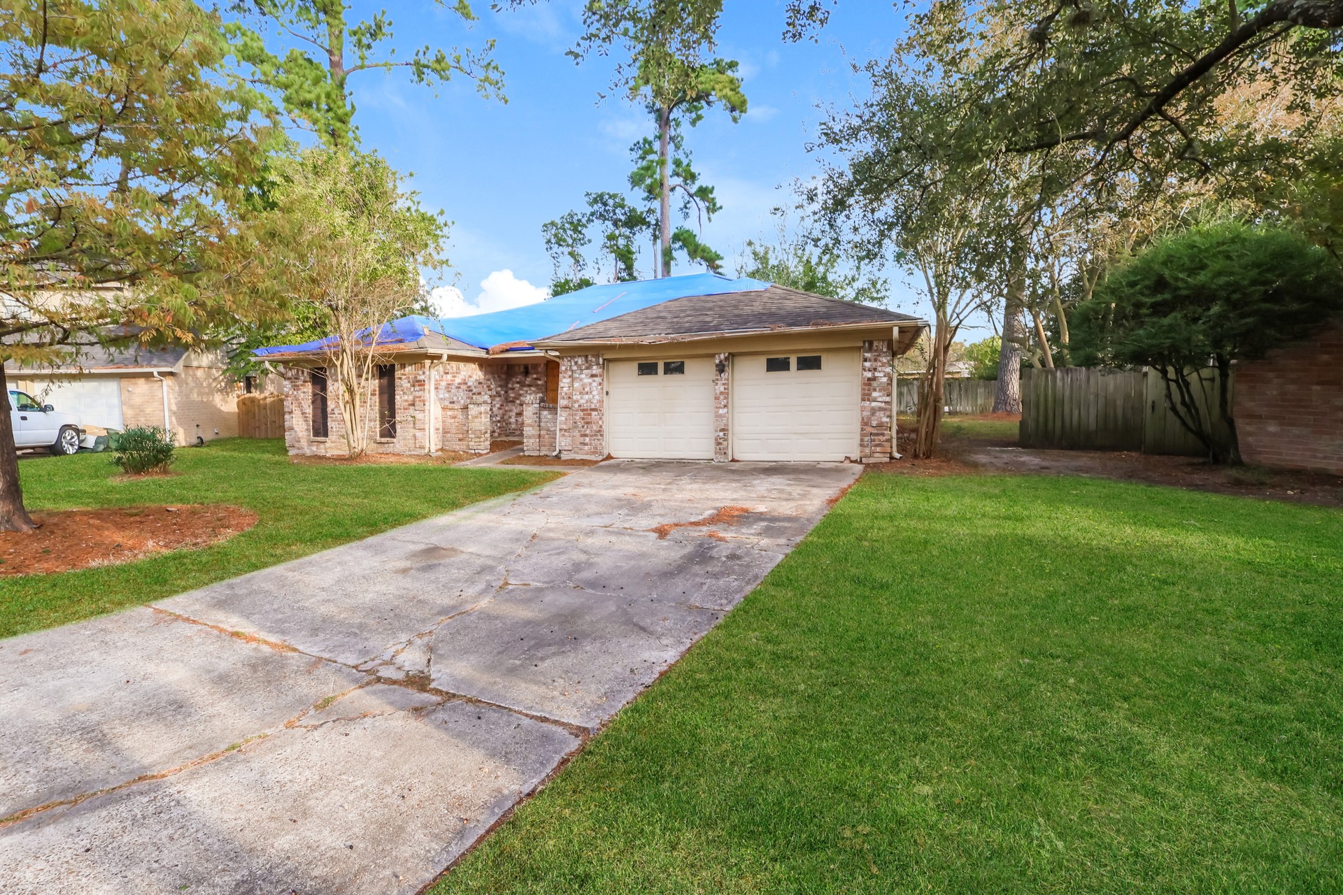 22902 Green Bark Street Tomball, TX 77375 - Photo 2 of 7
