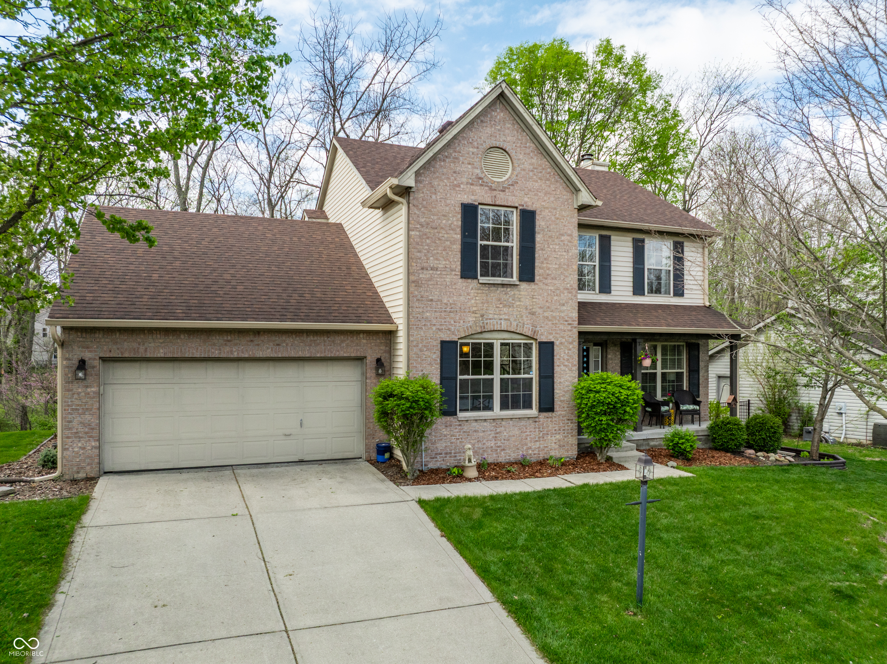 8625 Providence Drive Fishers, IN 46038 - Photo 2 of 54