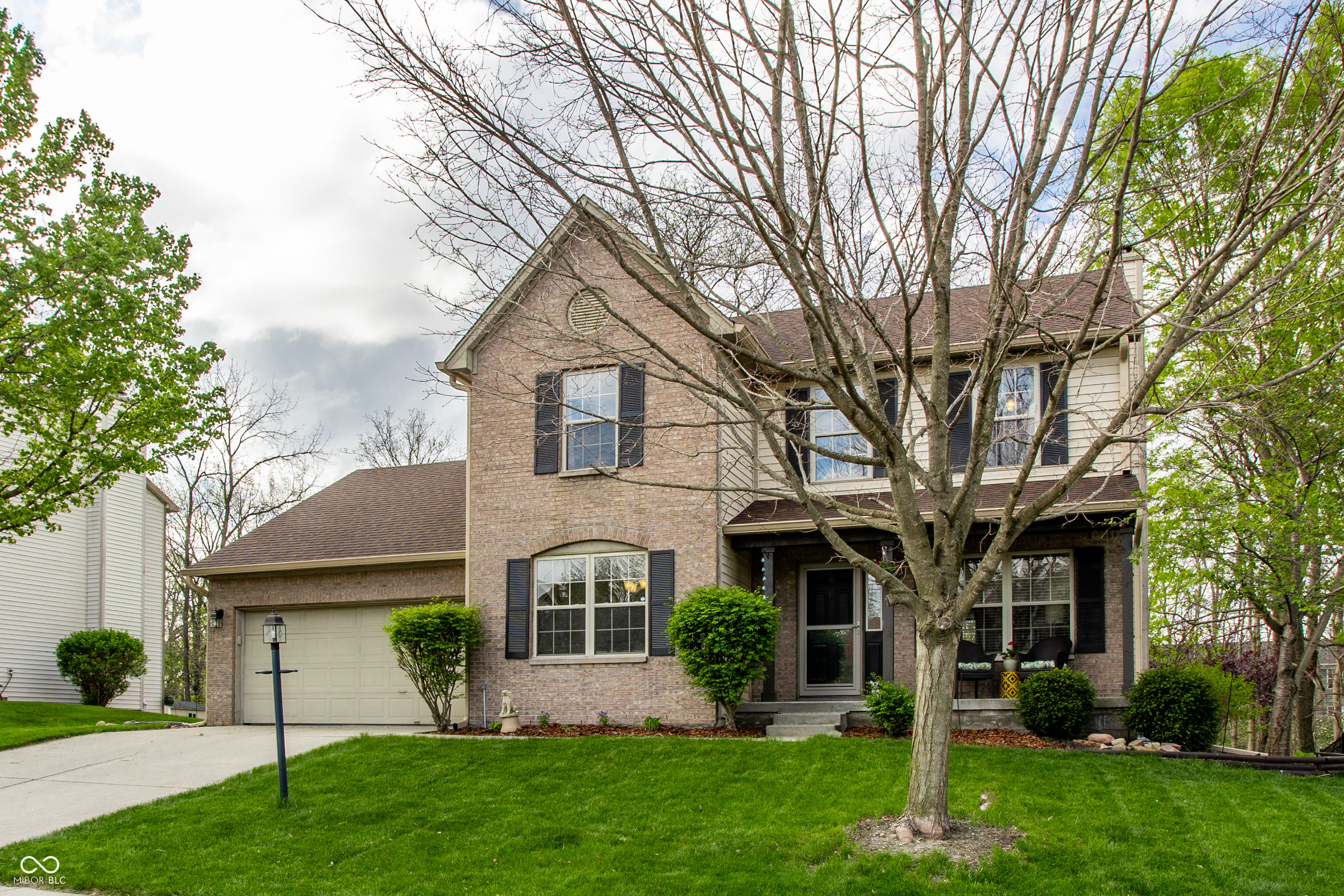 8625 Providence Drive Fishers, IN 46038 - Photo 5 of 54