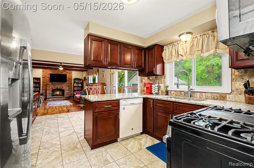 8909 Pippen Drive Romeo, MI 48065 - Photo 18 of 48
