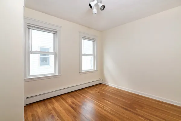$4,750 | 305 Hurley Street, Unit 2, Cambridge, MA 02141