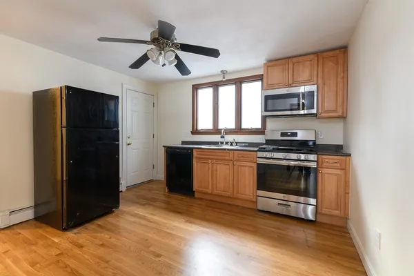 $4,750 | 305 Hurley Street, Unit 2, Cambridge, MA 02141