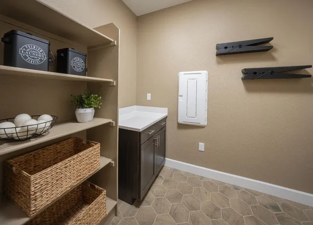 $615,990 | 6720 Kaweah Lane, Stockton, CA 95219