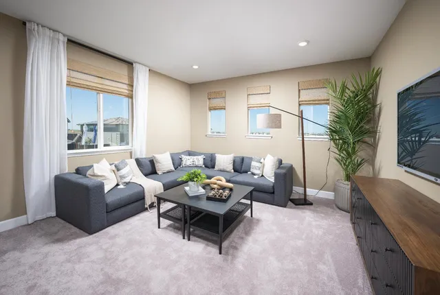 $615,990 | 6720 Kaweah Lane, Stockton, CA 95219