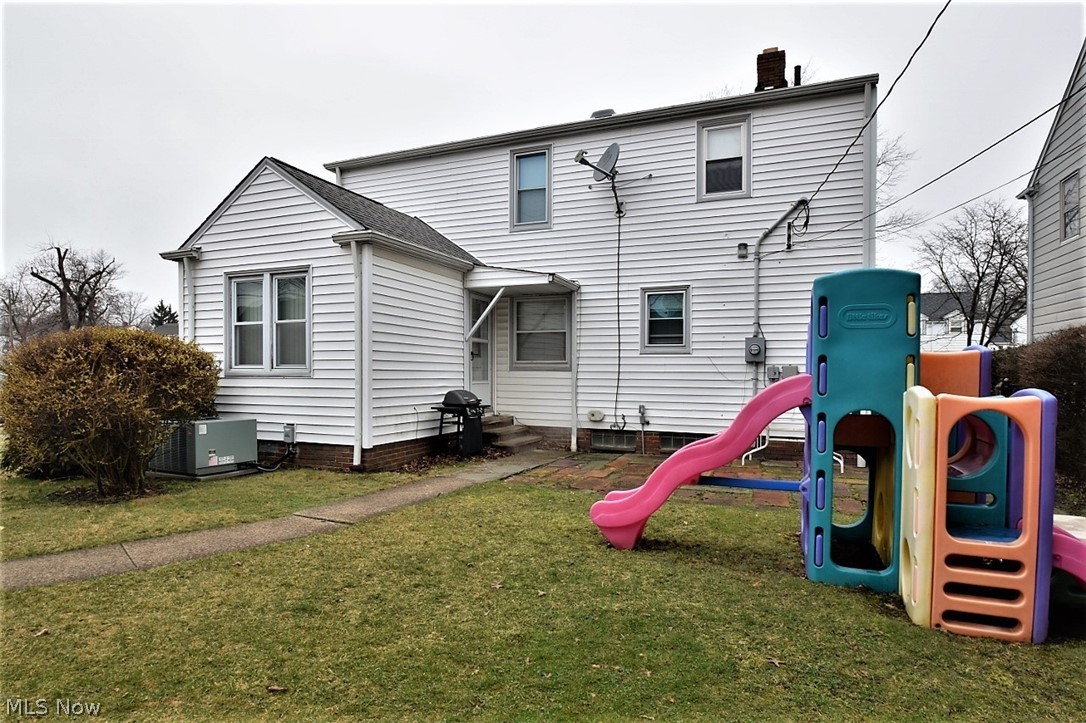 3776 Shannon Road Cleveland Heights, OH 44118 - Photo 28 of 29 Gallery Image 28