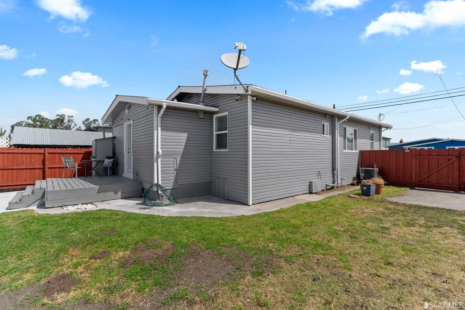 250 Beach Road Alameda, CA 94502 - Photo 36 of 49