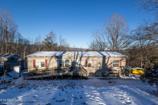 $468,800 | 1272 Barnard Hollow Road, Sneedville, TN 37869