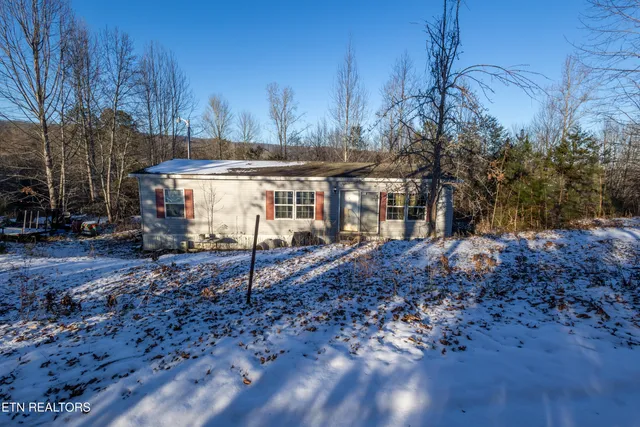 $468,800 | 1272 Barnard Hollow Road, Sneedville, TN 37869