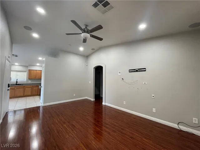 $1,800 | 9276 Vervain Court, Las Vegas, NV 89149