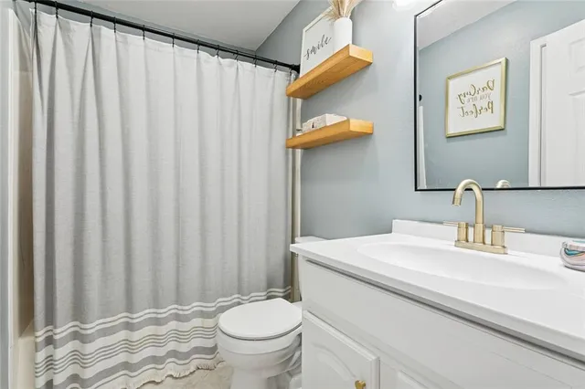 $299,900 | 134 Ormond Village Drive, Destrehan, LA 70047