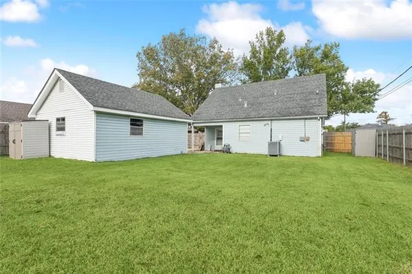 $289,000 | 134 Ormond Village Drive, Destrehan, LA 70047