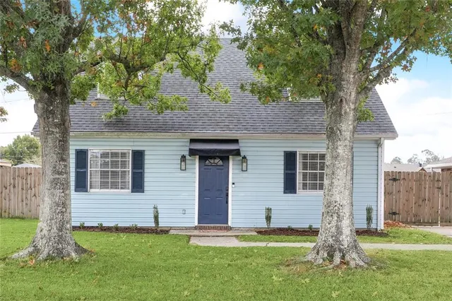 $299,900 | 134 Ormond Village Drive, Destrehan, LA 70047