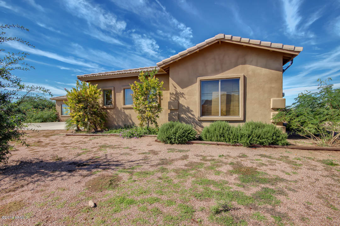 522 South Muleshoe Road Apache Junction, AZ 85119 - Photo 3 of 52 Muleshoe-03